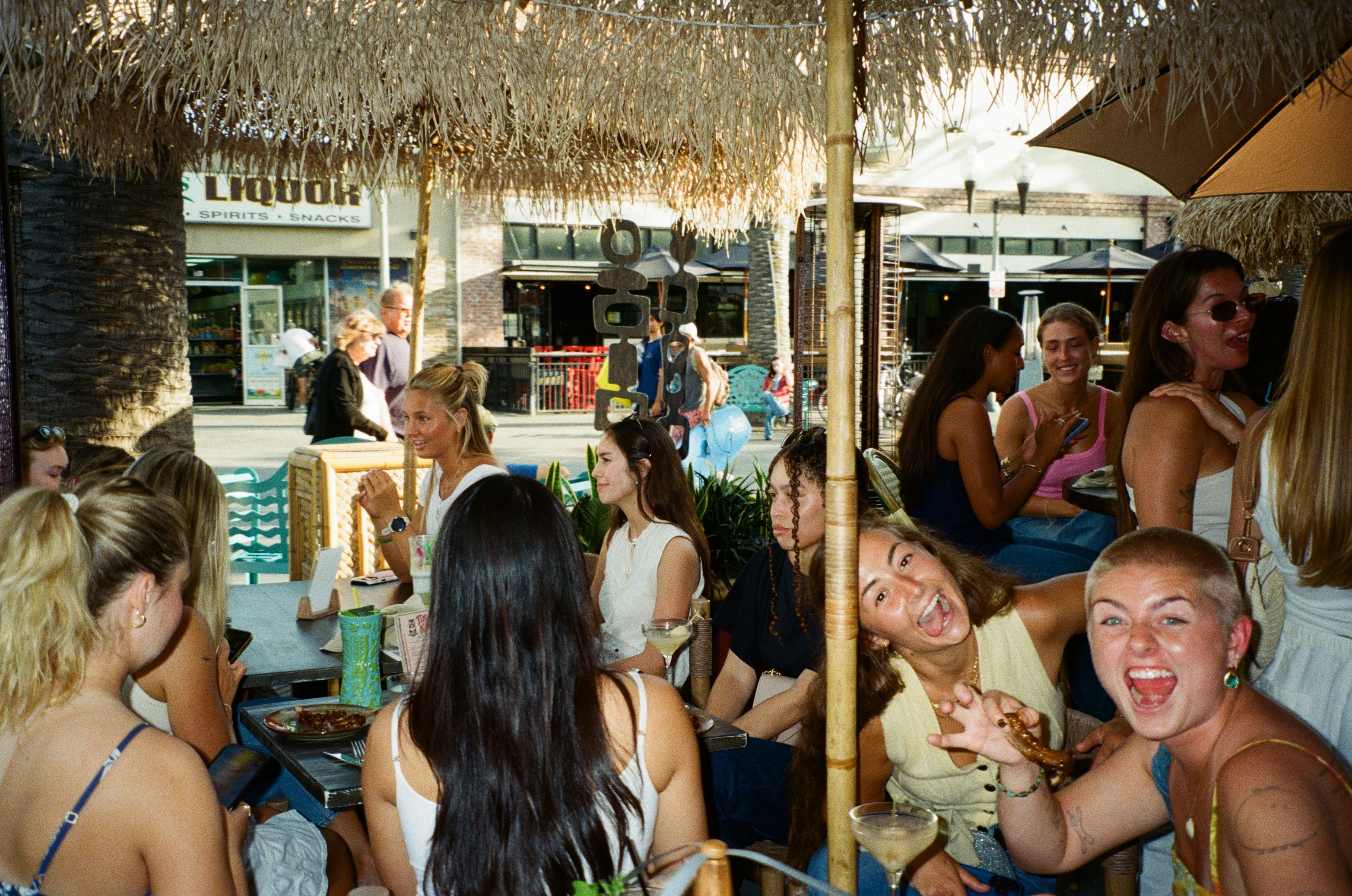 No Run Run Club at Tiki Kai